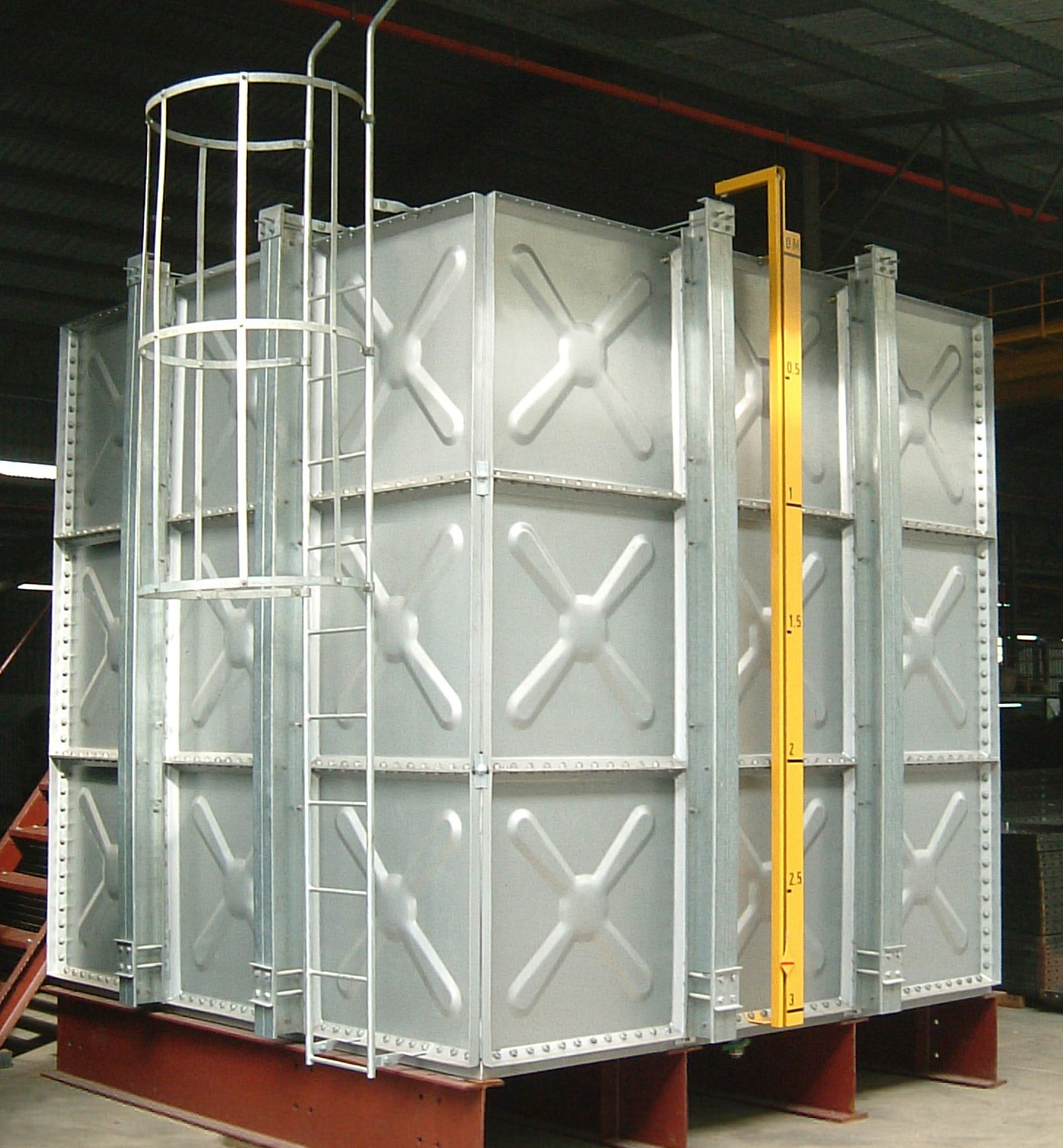 Composite Stainless Steel Water Tank