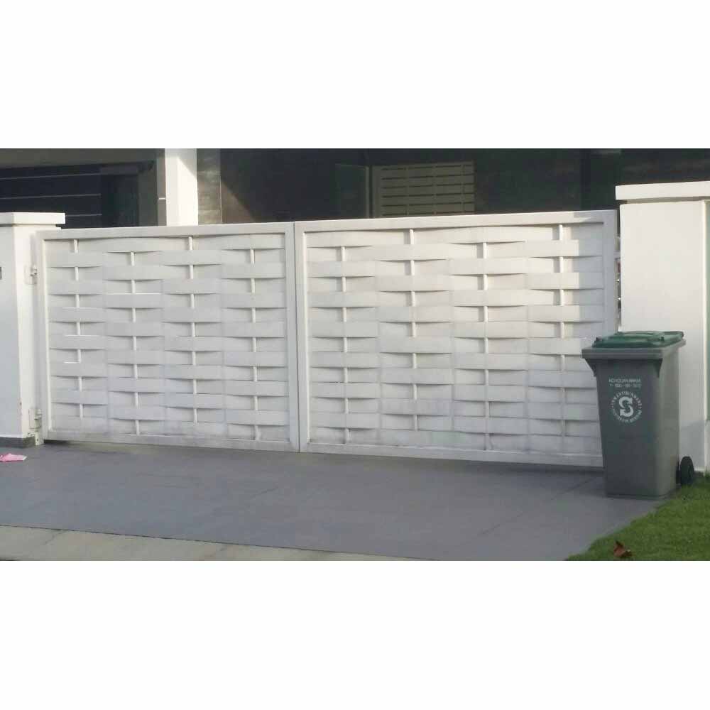 Fencing Gate