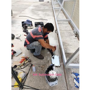 Install Autogate System For Industrial Garage Motor